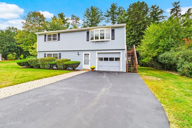 5 Memorial Dr, Northborough, MA 01532