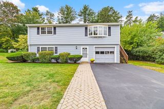 5 Memorial Dr, Northborough, MA 01532