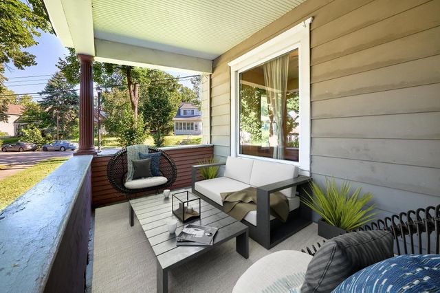 894 23rd Avenue SE, Minneapolis, MN 55414