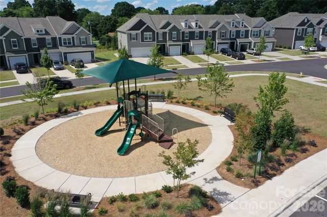 2708 Yeager Drive NW, Concord, NC 28027