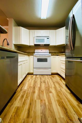 3550 Lebon Dr 6227, San Diego, CA 92122