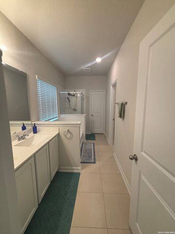 8934 Chili Bowl, Converse, TX 78109