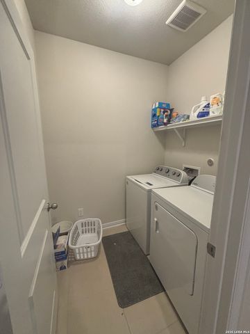 8934 Chili Bowl, Converse, TX 78109