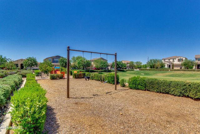 4717 S QUANTUM Way, Mesa, AZ 85212