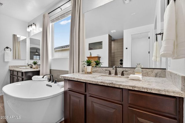 4717 S QUANTUM Way, Mesa, AZ 85212