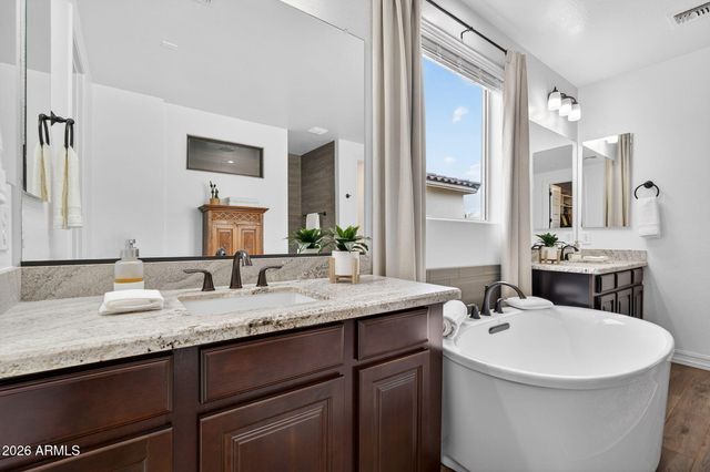 4717 S QUANTUM Way, Mesa, AZ 85212