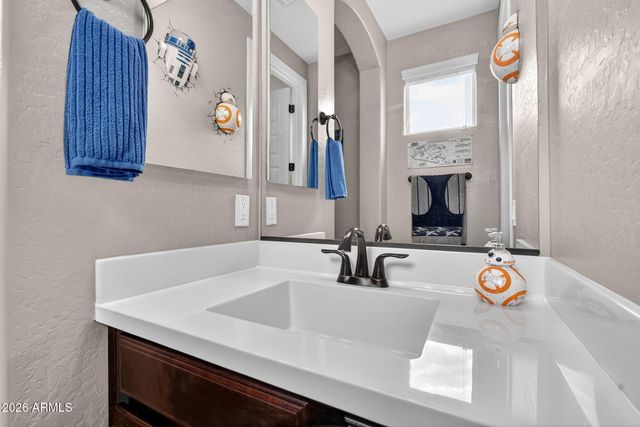 4717 S QUANTUM Way, Mesa, AZ 85212