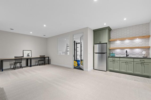 4565 Garland Lane N, Plymouth, MN 55446