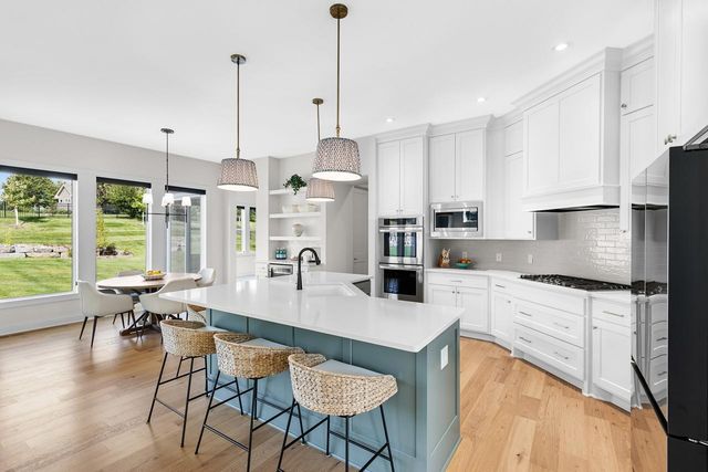 4565 Garland Lane N, Plymouth, MN 55446