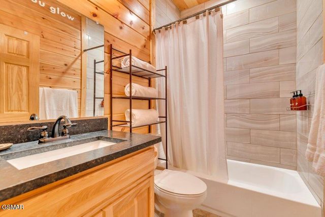 664 Stockton Dr Drive, Sevierville, TN 37876