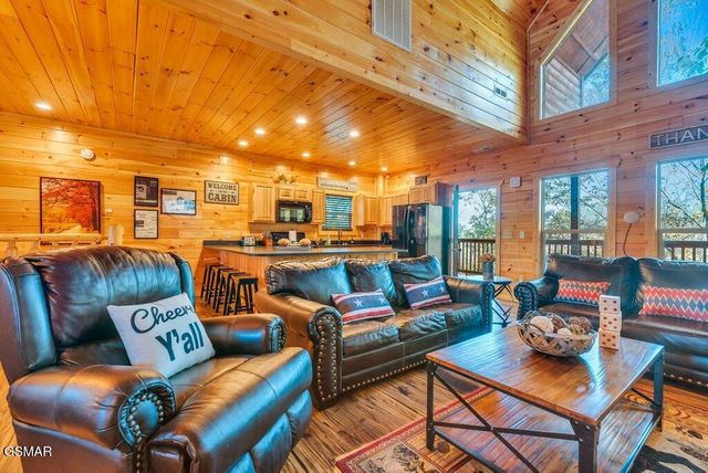 664 Stockton Dr Drive, Sevierville, TN 37876