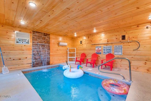 664 Stockton Dr Drive, Sevierville, TN 37876