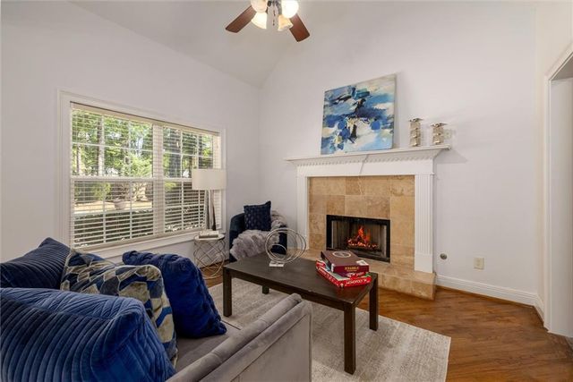 280 Starfire Court, Loganville, GA 30052