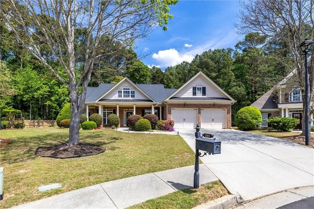 280 Starfire Court, Loganville, GA 30052