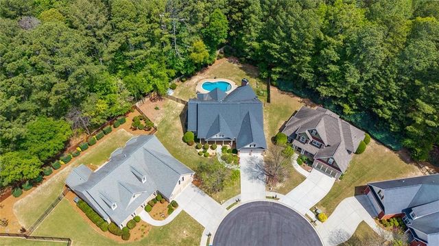 280 Starfire Court, Loganville, GA 30052