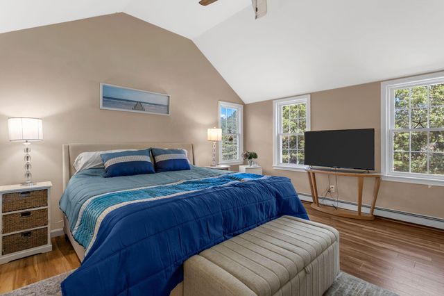 51 Spinnaker Lane, Pocasset, MA 02559