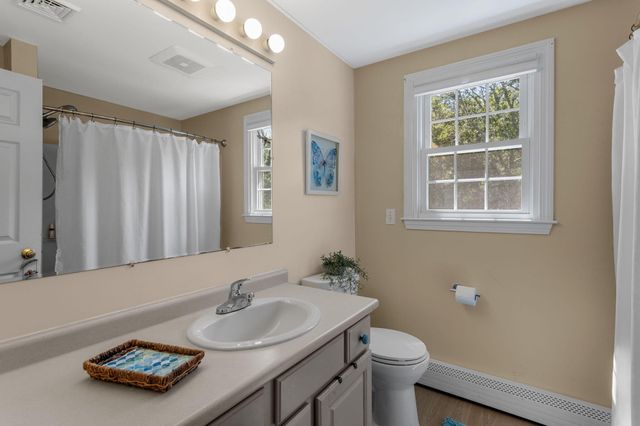 51 Spinnaker Lane, Pocasset, MA 02559