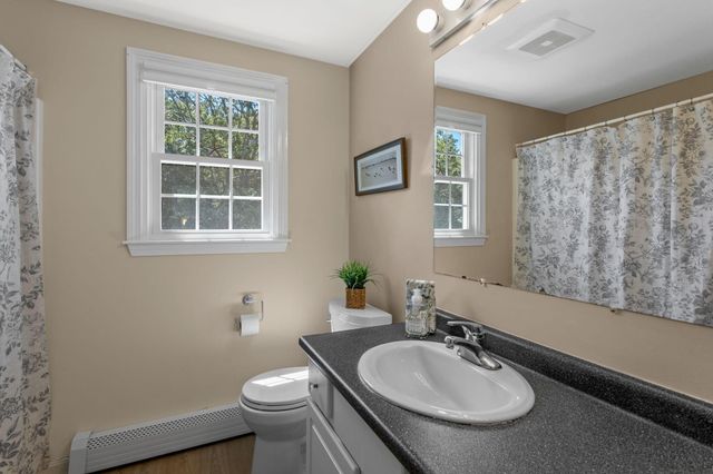 51 Spinnaker Lane, Pocasset, MA 02559