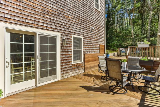 51 Spinnaker Lane, Pocasset, MA 02559