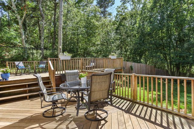 51 Spinnaker Lane, Pocasset, MA 02559