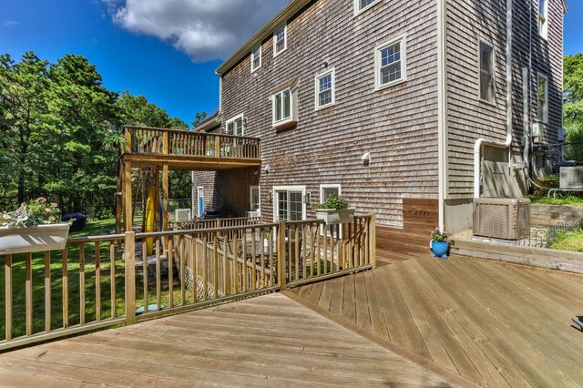 51 Spinnaker Lane, Pocasset, MA 02559