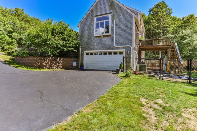 51 Spinnaker Lane, Pocasset, MA 02559