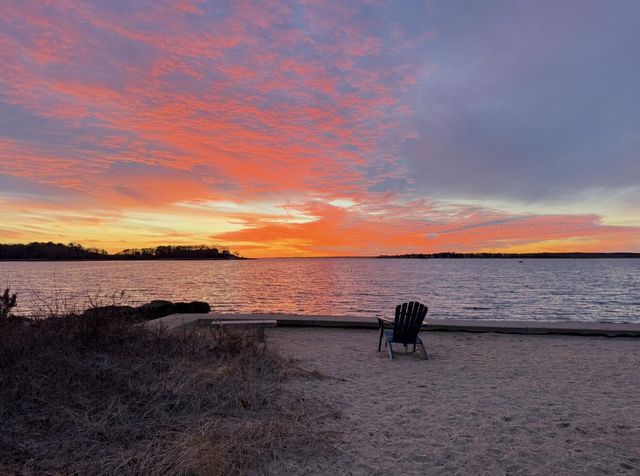 51 Spinnaker Lane, Pocasset, MA 02559