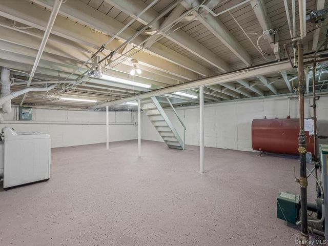 207 N Nassau Avenue, Massapequa, NY 11758