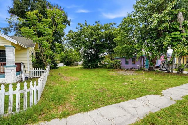 1045 MELROSE AVENUE S, St Petersburg, FL 33705