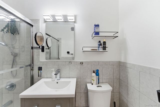 250 N Broadway 5B, Yonkers, NY 10701