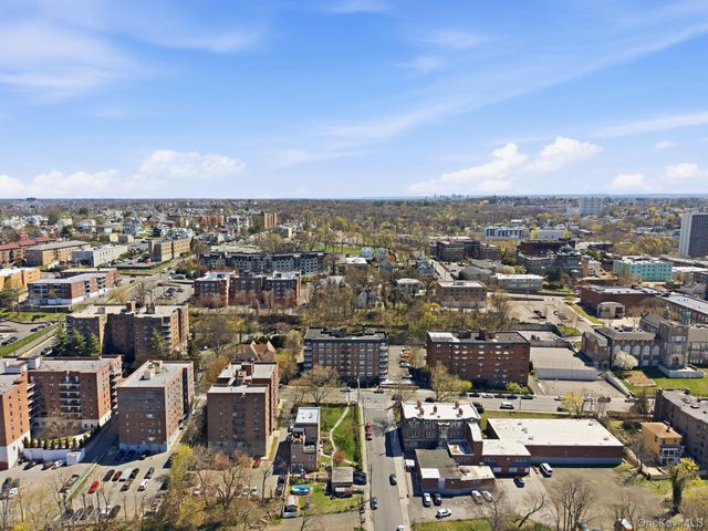 250 N Broadway 5B, Yonkers, NY 10701
