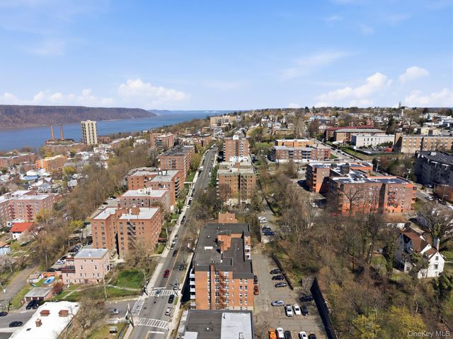 250 N Broadway 5B, Yonkers, NY 10701