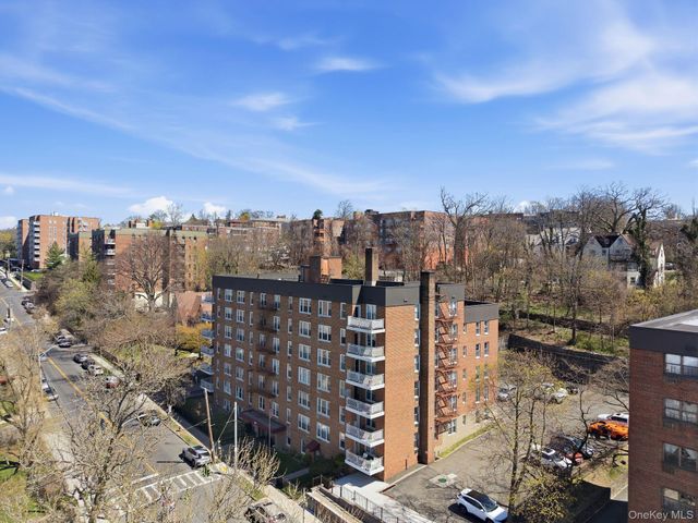 250 N Broadway 5B, Yonkers, NY 10701