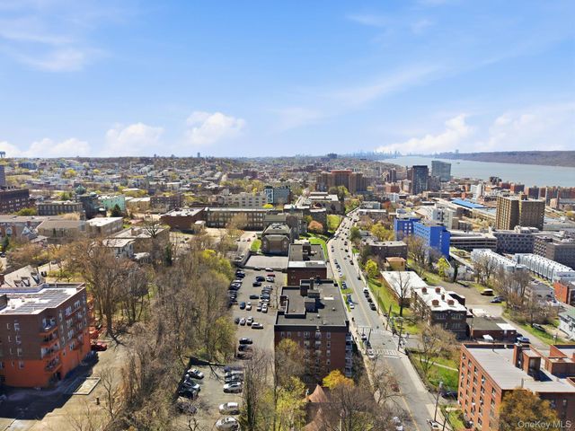 250 N Broadway 5B, Yonkers, NY 10701