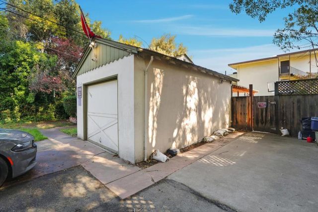 1908 Cooley Avenue, East Palo Alto, CA 94303