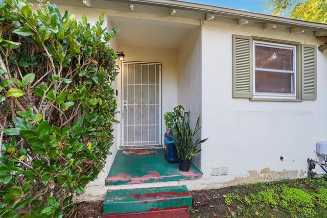 1908 Cooley Avenue, East Palo Alto, CA 94303