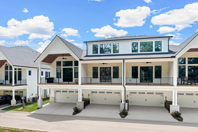2068 Conductor Ln, Thompsons Station, TN 37179