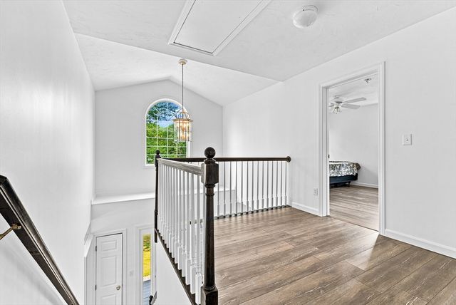 21 Forestview Dr, Fairhaven, MA 02719