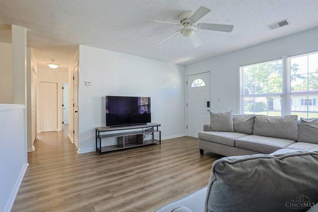 3226 Deshler Drive, Colerain Twp, OH 45251