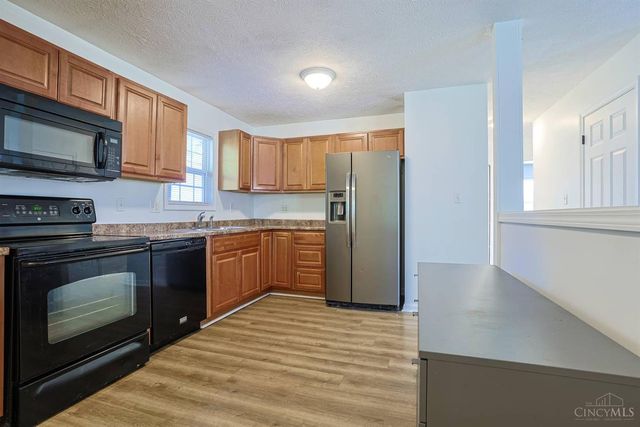 3226 Deshler Drive, Colerain Twp, OH 45251