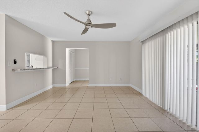 3911 NW Cinnamon Tree Circle, Jensen Beach, FL 34957