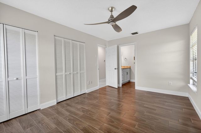 3911 NW Cinnamon Tree Circle, Jensen Beach, FL 34957