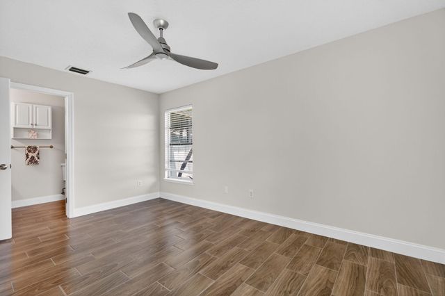 3911 NW Cinnamon Tree Circle, Jensen Beach, FL 34957