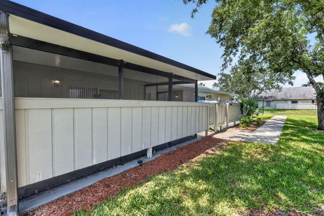 3911 NW Cinnamon Tree Circle, Jensen Beach, FL 34957