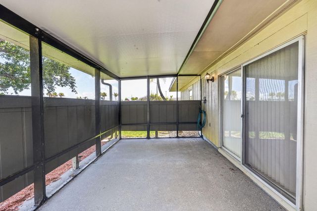 3911 NW Cinnamon Tree Circle, Jensen Beach, FL 34957