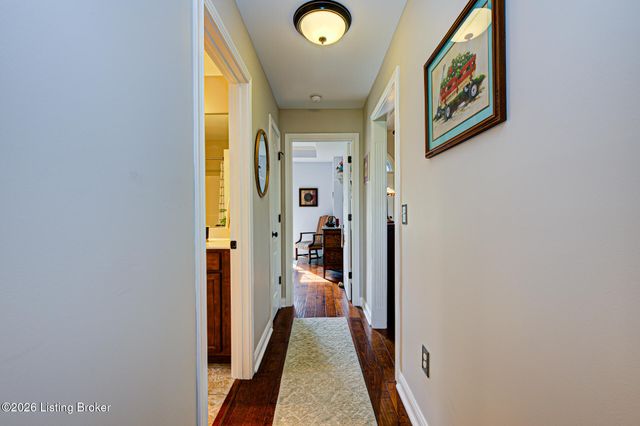 688 Ashbourne Dr, Shelbyville, KY 40065