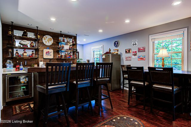 688 Ashbourne Dr, Shelbyville, KY 40065