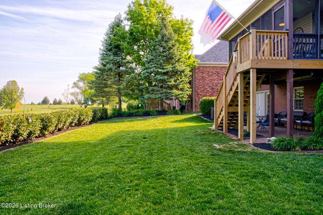 688 Ashbourne Dr, Shelbyville, KY 40065