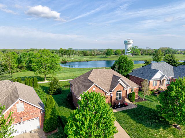 688 Ashbourne Dr, Shelbyville, KY 40065