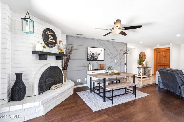 2653 W OBISPO Circle, Mesa, AZ 85202